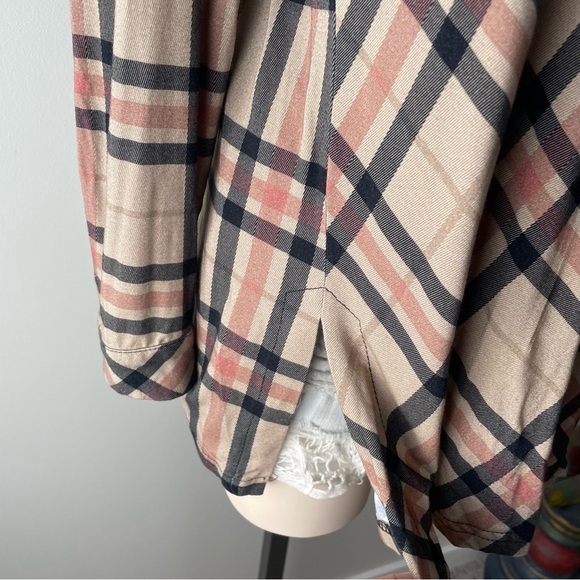 Michael Tyler Check Button Down Drapey Top Shirt Womens Size Small - Picture 7 of 12